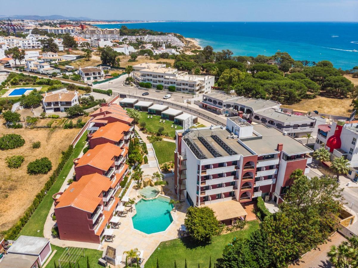 Topazio Vibe Beach Hotel & Apartments - Adults Friendly Албуфейра Екстериор снимка