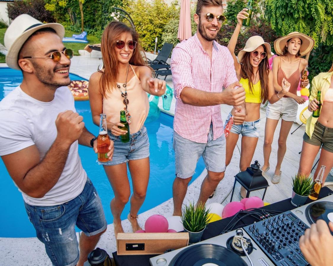Topazio Vibe Beach Hotel & Apartments - Adults Friendly Албуфейра Екстериор снимка