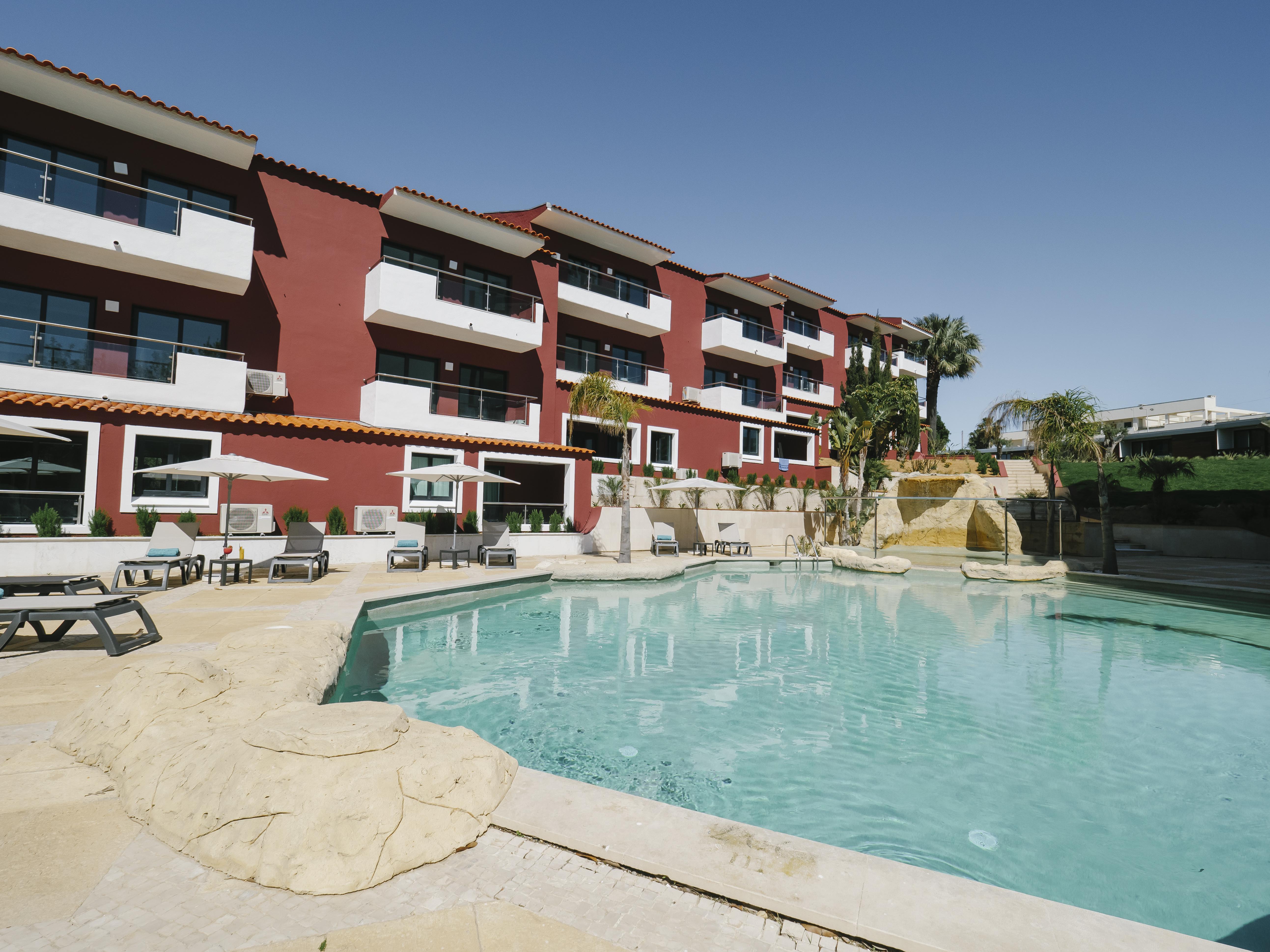 Topazio Vibe Beach Hotel & Apartments - Adults Friendly Албуфейра Екстериор снимка